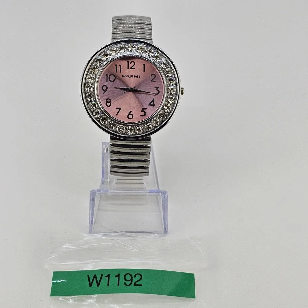 Narmi Women's Analog‎ Watch 48MM Pink Dial Gray Expandable Band 6